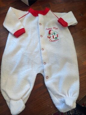 Vintage baby’s first Christmas footie 0-3mo